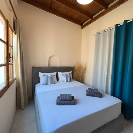 Сasa de vacaciones Big House Agios Georgios Naxos *