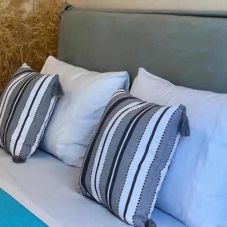 בית נופש Big House Agios Georgios Naxos *